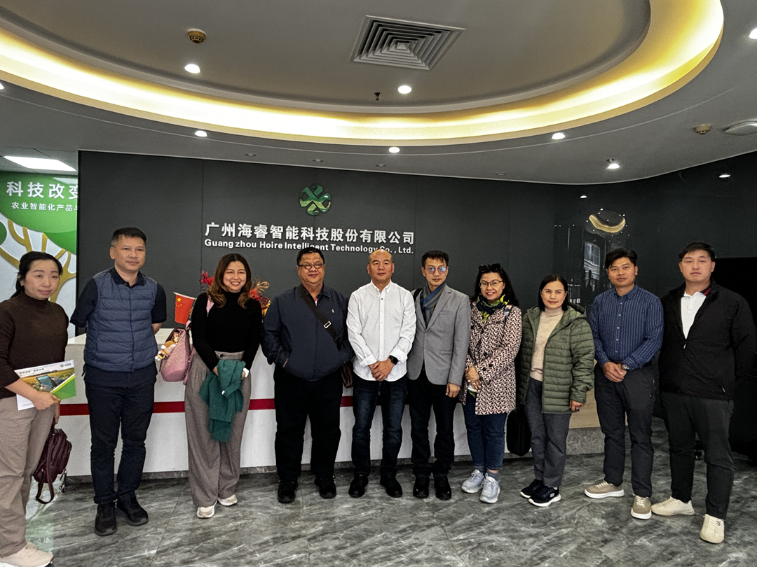 泰國(guó)高校參訪團(tuán)到訪海?？萍紖⒂^交流 (2).jpg